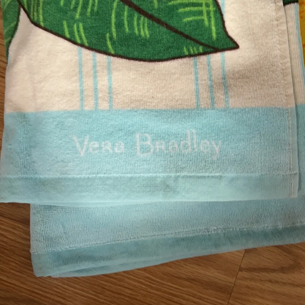 Vera Bradley Lemon Grove 🍋 Squeeze the Day Beach Towel New 2022